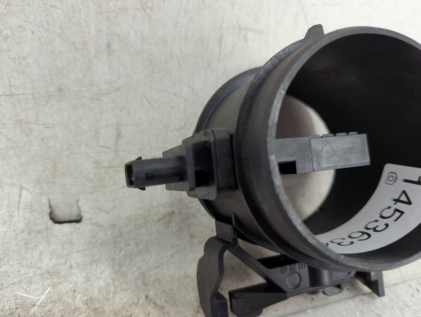 Mercedes E-class Mass Air Flow Meter Maf - Oemusedautoparts1.com