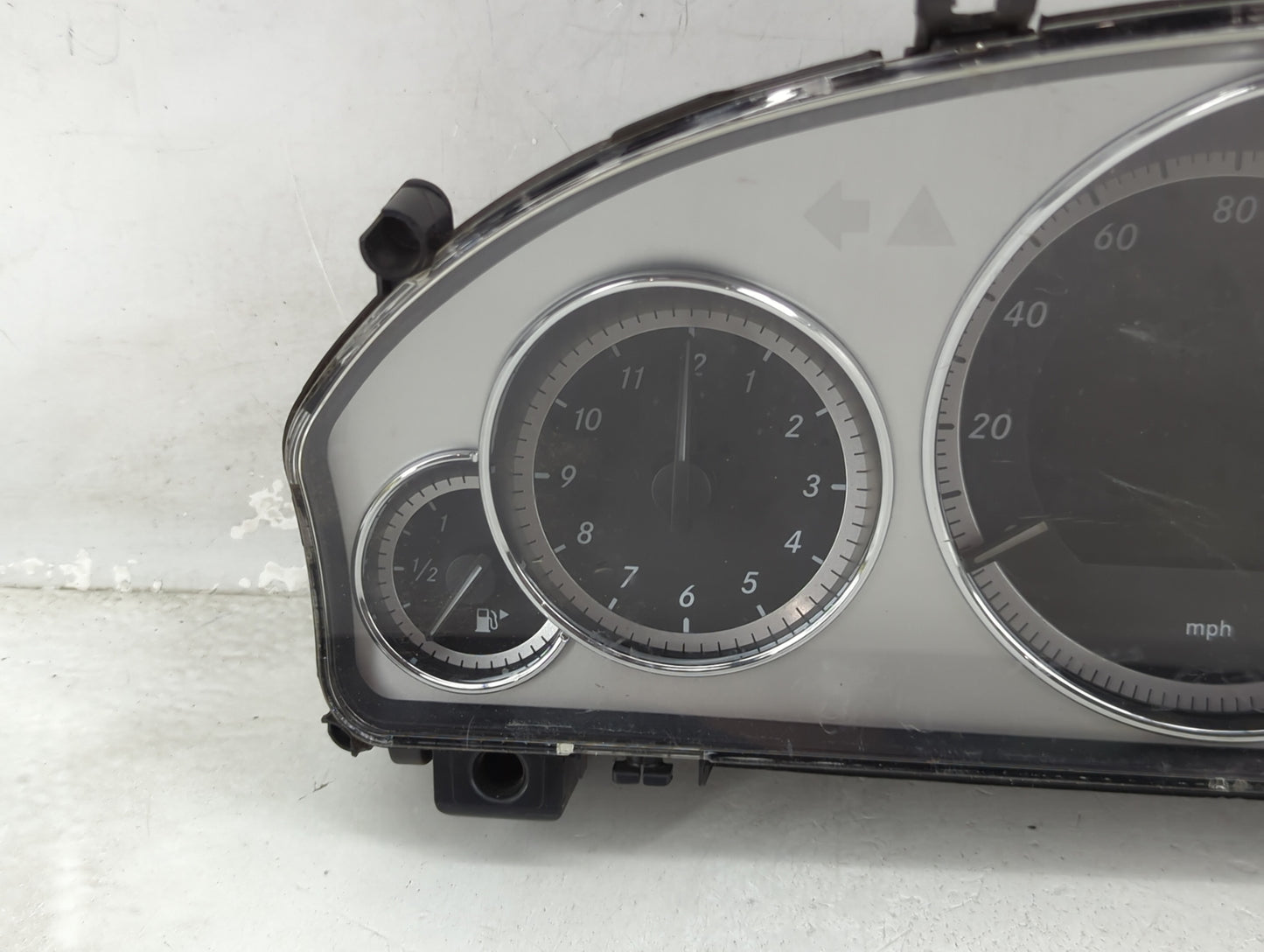 2011 Mercedes Benz E Class Instrument Cluster Speedometer Gauges Miles:168K Fits OEM Used Auto Parts - Oemusedautoparts1.com
