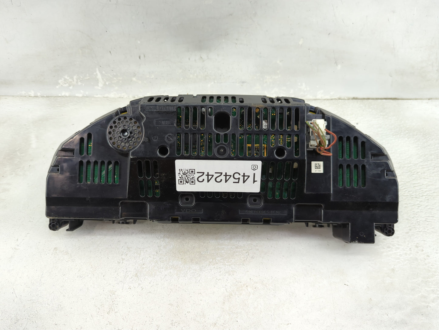 2011 Mercedes Benz E Class Instrument Cluster Speedometer Gauges Miles:168K Fits OEM Used Auto Parts - Oemusedautoparts1.com