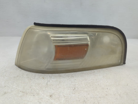 2006 Mercury Grand Marquis Passenger Right Oem Head Light Headlight Lamp - Oemusedautoparts1.com