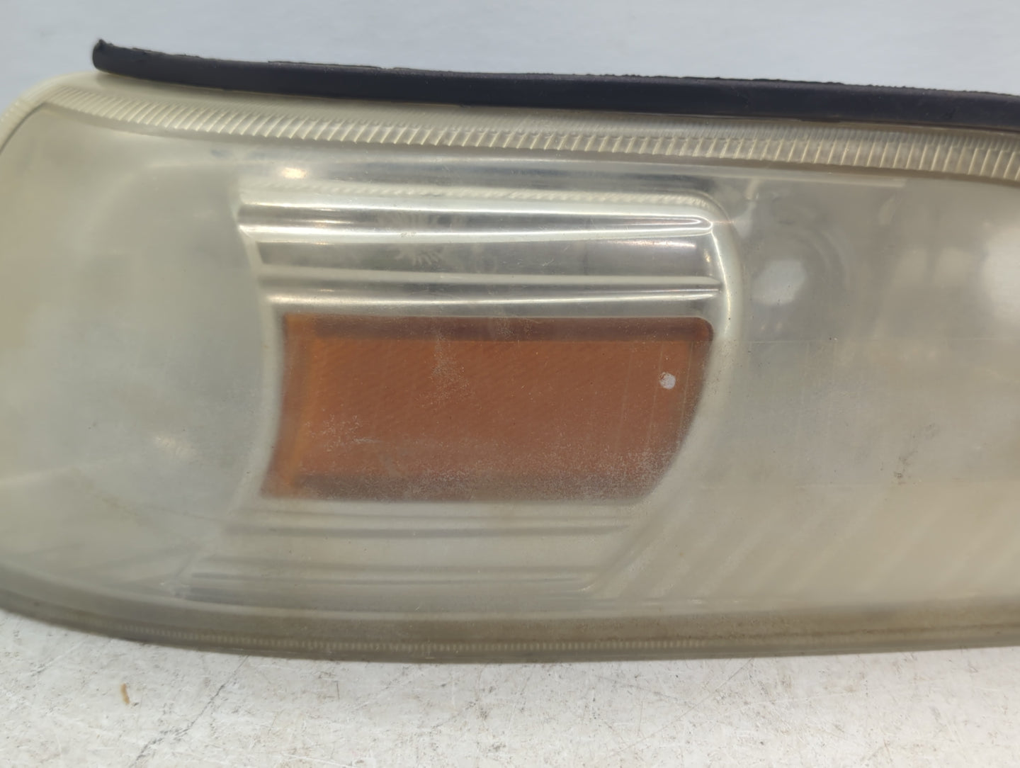 2006 Mercury Grand Marquis Passenger Right Oem Head Light Headlight Lamp - Oemusedautoparts1.com