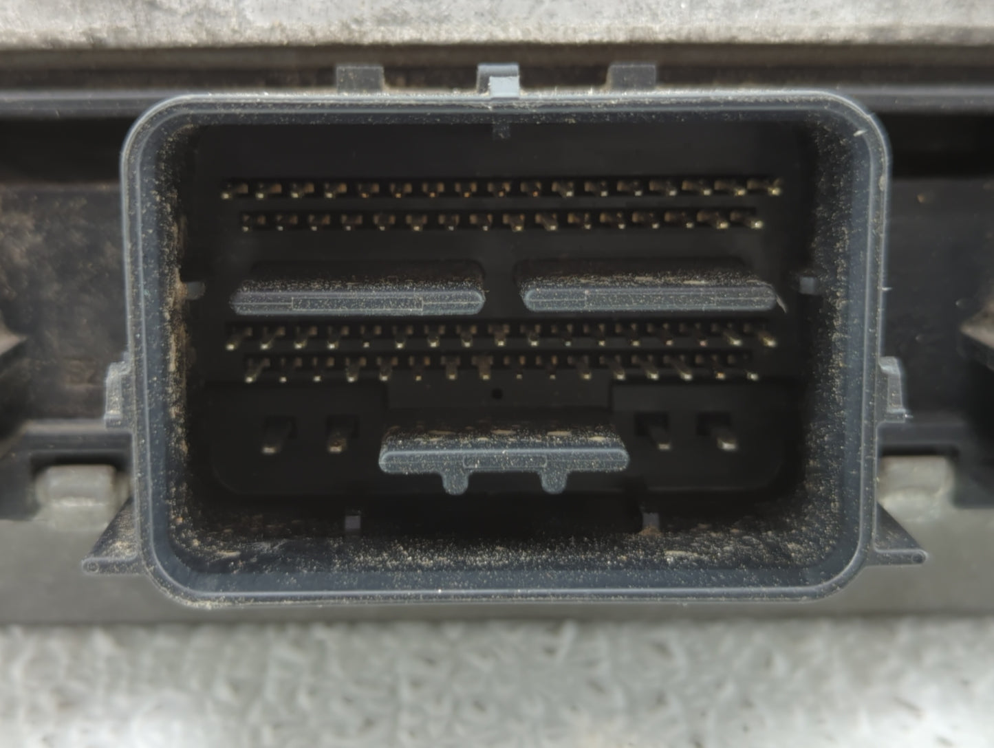 2011 Mercury Mariner PCM Engine Control Computer ECU ECM PCU OEM P/N:9L8A-12B684-KA AL8A-12A650-AME Fits OEM Used Auto Parts