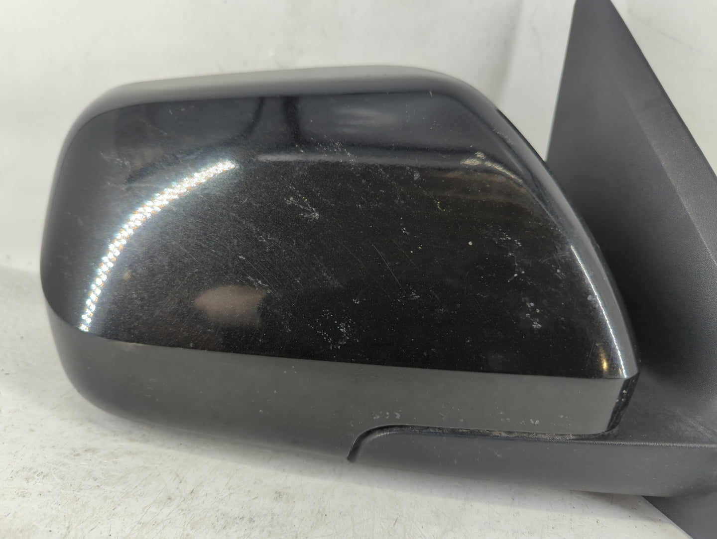 2010-2011 Mercury Mariner Passenger Side View Mirror - Right Door Mirror OEM Used - Oemusedautoparts1.com