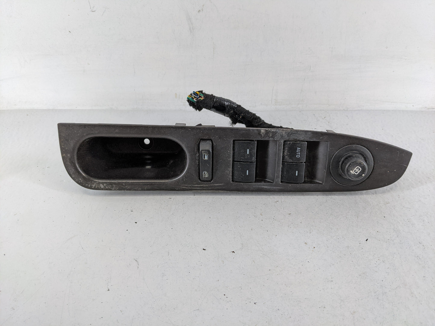 2010-2011 Mercury Milan Master Power Window Switch Replacement Driver Side Left P/N:9EST-14540-AAW Fits Fits 2010 2011 2012 