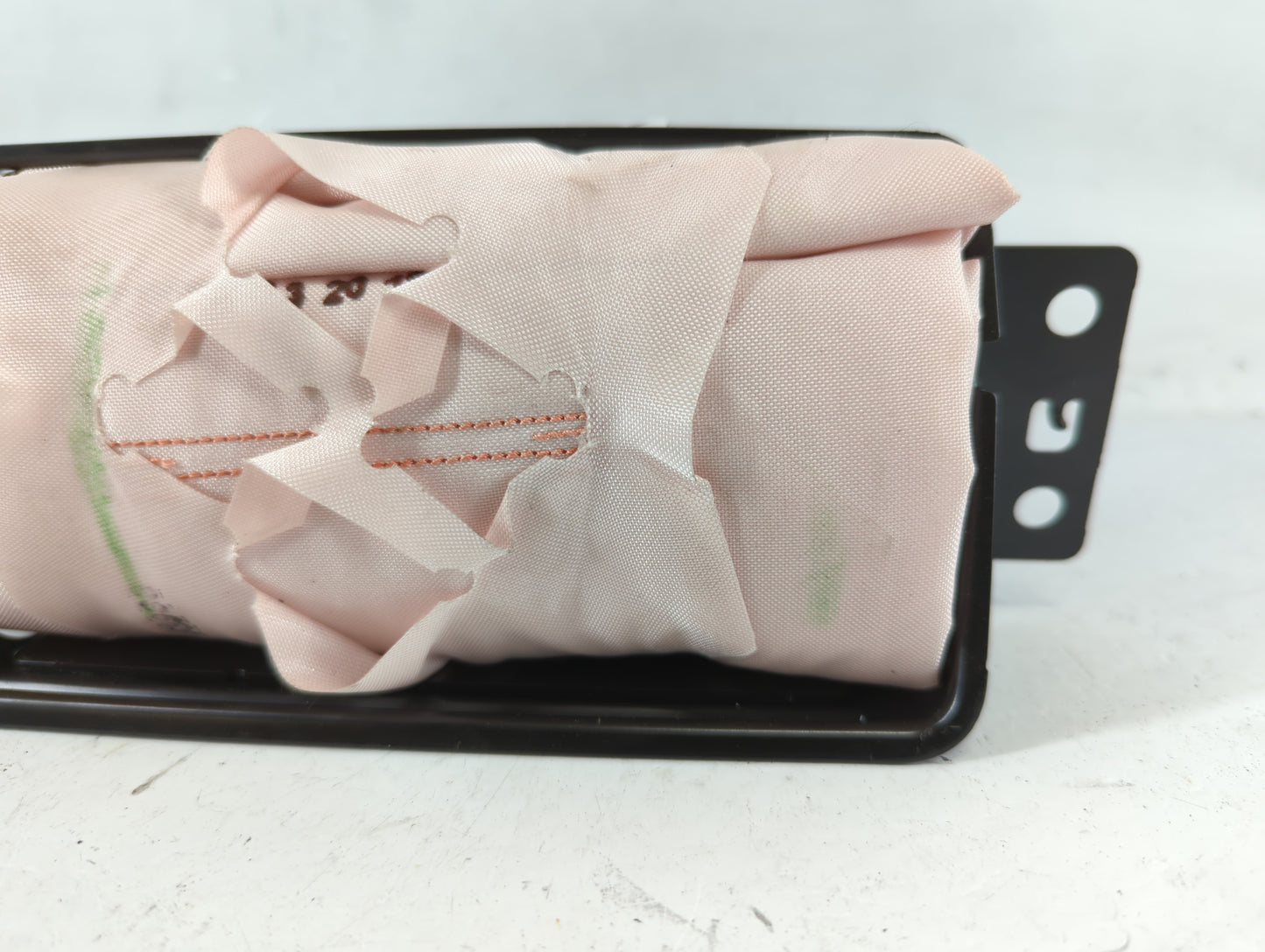 2010-2011 Mercury Milan Air Bag Passenger Right Dashboard Oem - Oemusedautoparts1.com