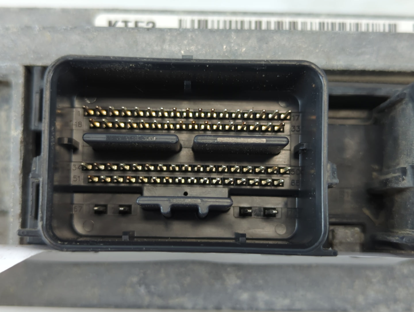 2011 Mercury Milan PCM Engine Control Computer ECU ECM PCU OEM Fits OEM Used Auto Parts - Oemusedautoparts1.com