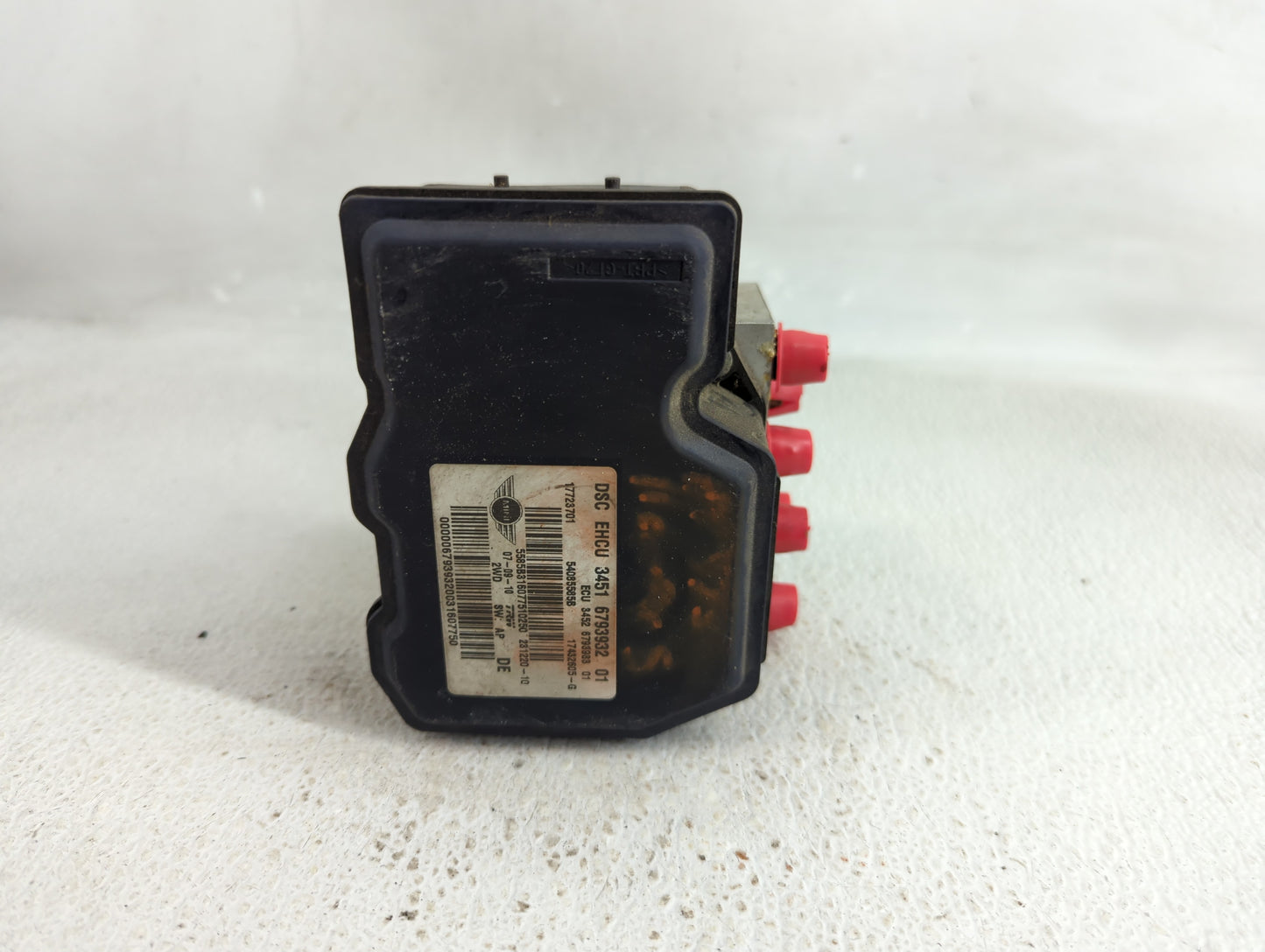 2011 Mini Cooper ABS Pump Control Module Replacement P/N:3451 6793932 01 Fits OEM Used Auto Parts - Oemusedautoparts1.com