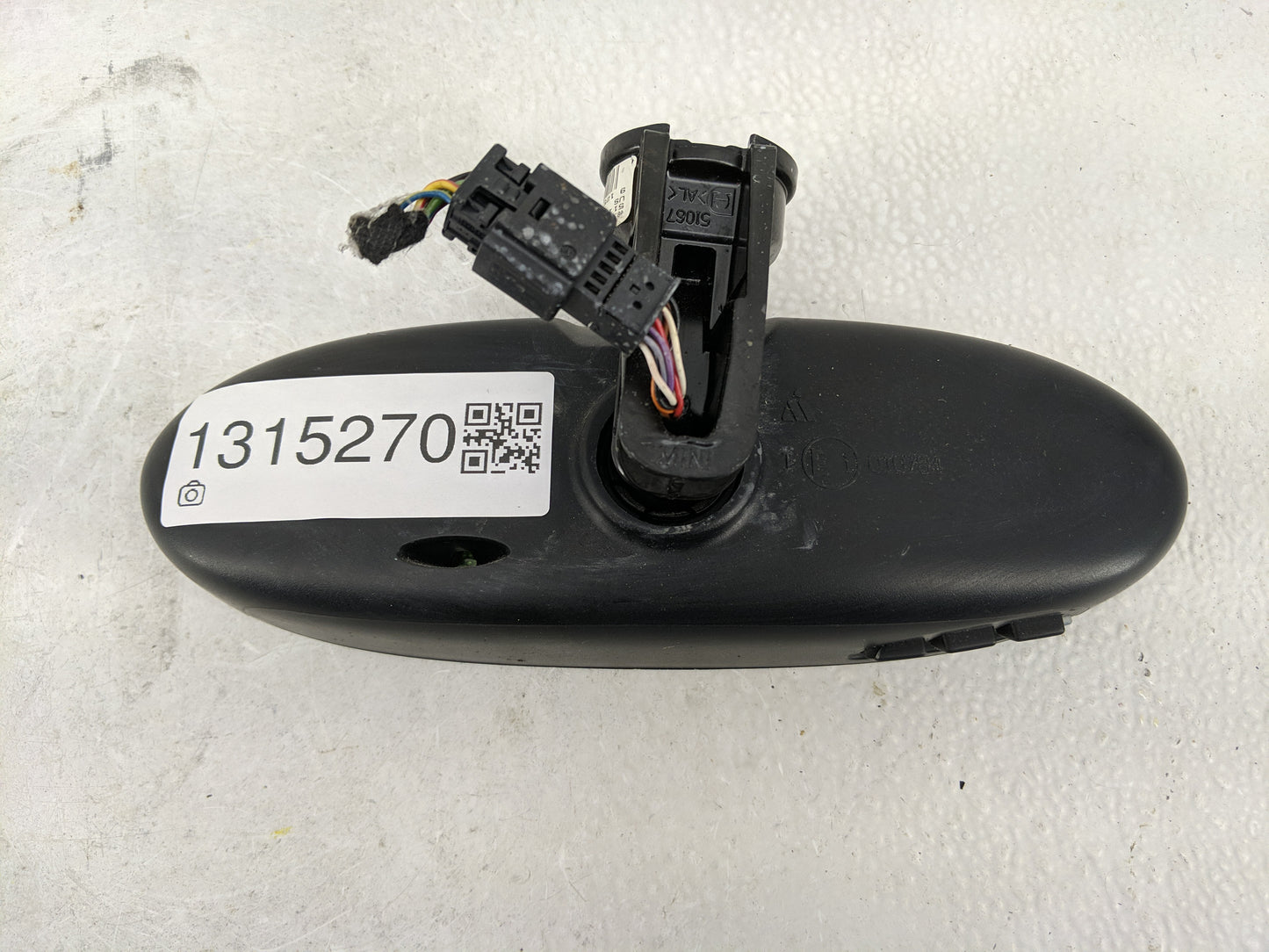 2011 Mini Cooper Interior Rear View Mirror Replacement OEM P/N:E1010784 Fits OEM Used Auto Parts - Oemusedautoparts1.com