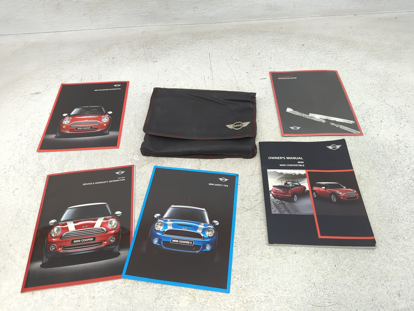 2011 Mini Cooper Owners Manual Book Guide P/N:01402605657 OEM Used Auto Parts - Oemusedautoparts1.com