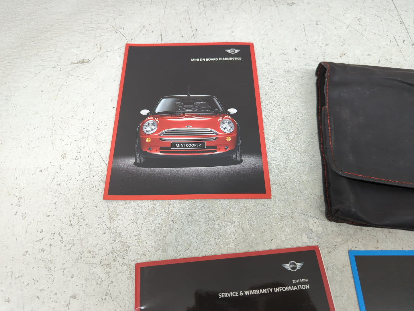 2011 Mini Cooper Owners Manual Book Guide P/N:01402605657 OEM Used Auto Parts - Oemusedautoparts1.com