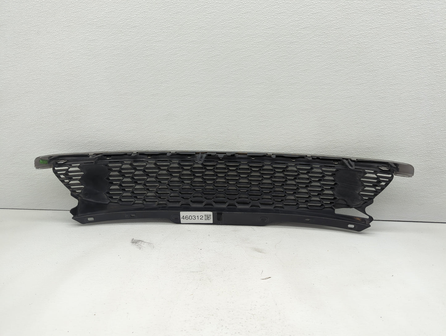 2011-2014 Mini Cooper Front Grille Bumper Not Included - Oemusedautoparts1.com