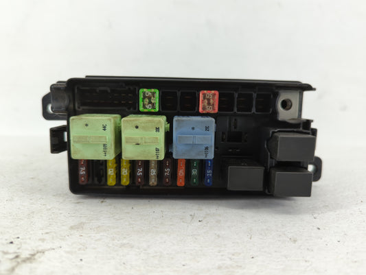 2010-2011 Mini Cooper Fusebox Fuse Box Panel Relay Module P/N:9240943 9213372, 3455527 Fits Fits 2010 2011 OEM Used Auto Parts