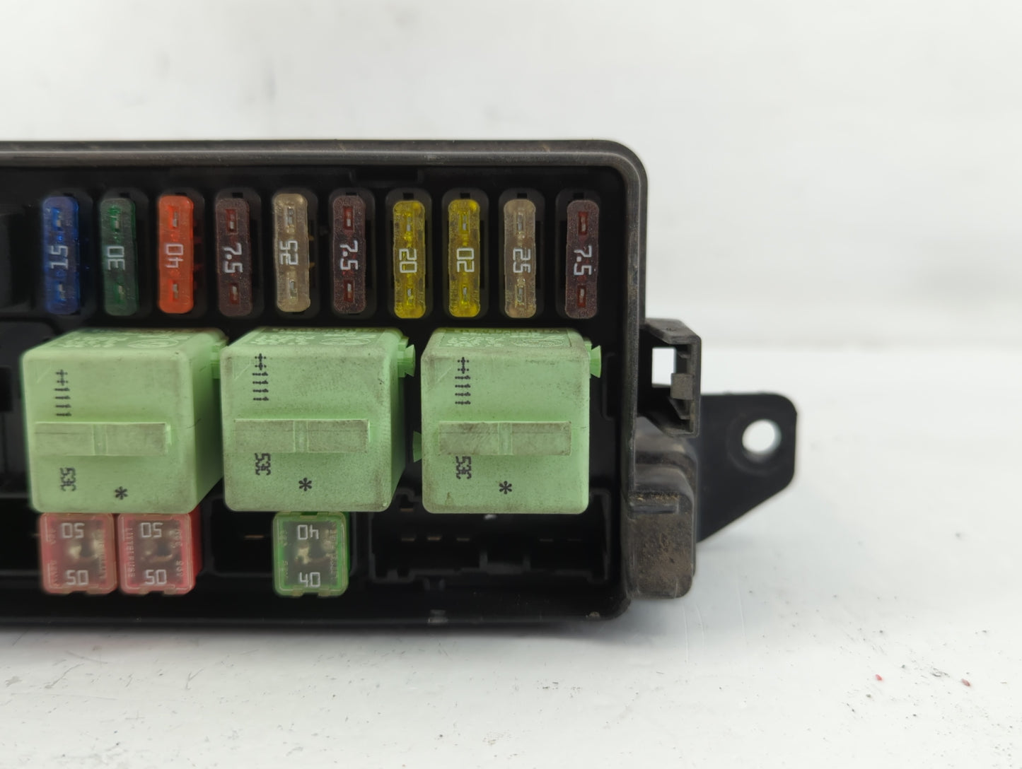 2010-2011 Mini Cooper Fusebox Fuse Box Panel Relay Module P/N:9240943-01 Fits Fits 2010 2011 OEM Used Auto Parts - Oemusedau