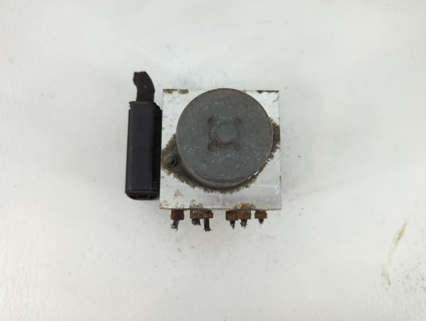 2011 Mini Cooper Clubman ABS Pump Control Module Replacement P/N:3451 6851839 01 3451 9807162 01 Fits OEM Used Auto Parts - 