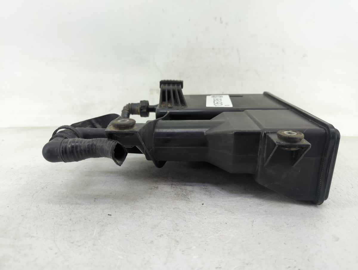 2011 Mini Cooper Countryman Fuel Vapor Charcoal Canister 1357951 - Oemusedautoparts1.com