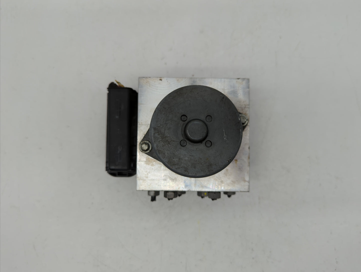 2011 Mini Cooper Countryman ABS Pump Control Module Replacement P/N:6793932 Fits OEM Used Auto Parts - Oemusedautoparts1.com