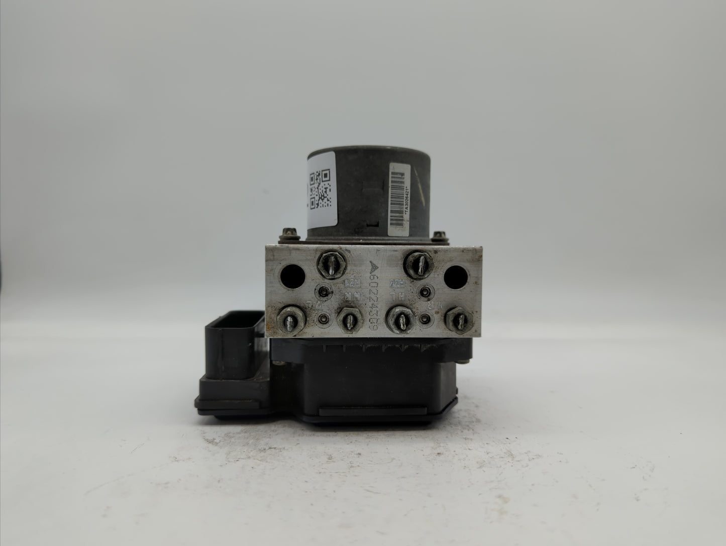 2011 Mini Cooper Countryman ABS Pump Control Module Replacement P/N:6793932 Fits OEM Used Auto Parts - Oemusedautoparts1.com