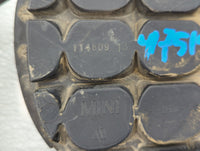 2011-2016 Mini Cooper Countryman Front Grille Bumper Not Included - Oemusedautoparts1.com