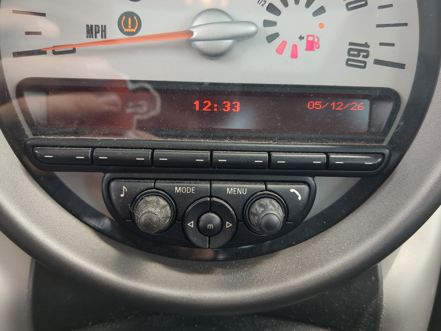 2011-2016 Mini Cooper Countryman Radio AM FM Cd Player Receiver Replacement Fits Fits 2011 2012 2013 2014 2015 2016 OEM Used