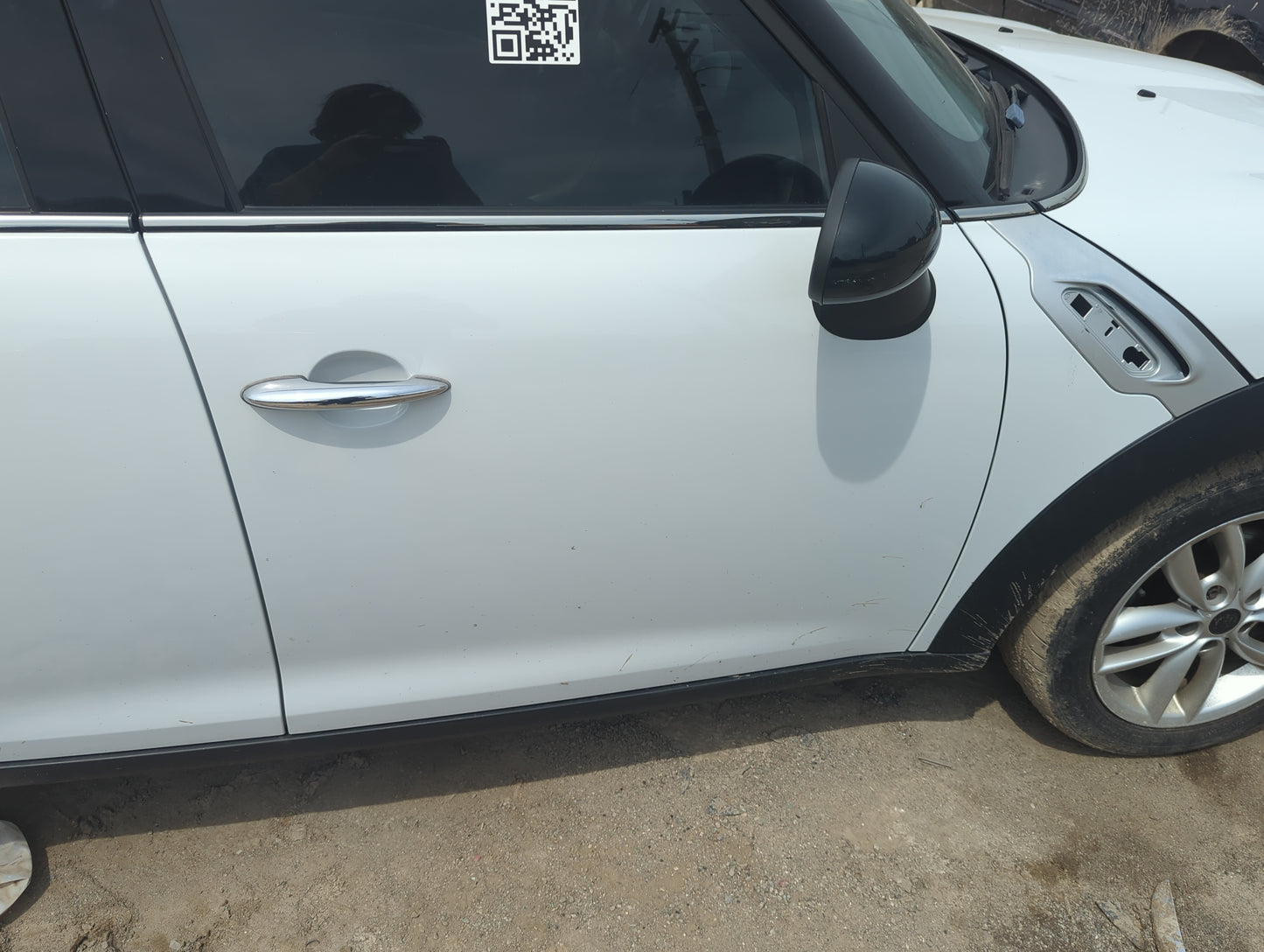 2011-2016 Mini Cooper Countryman Passenger Front Door Oem - Oemusedautoparts1.com