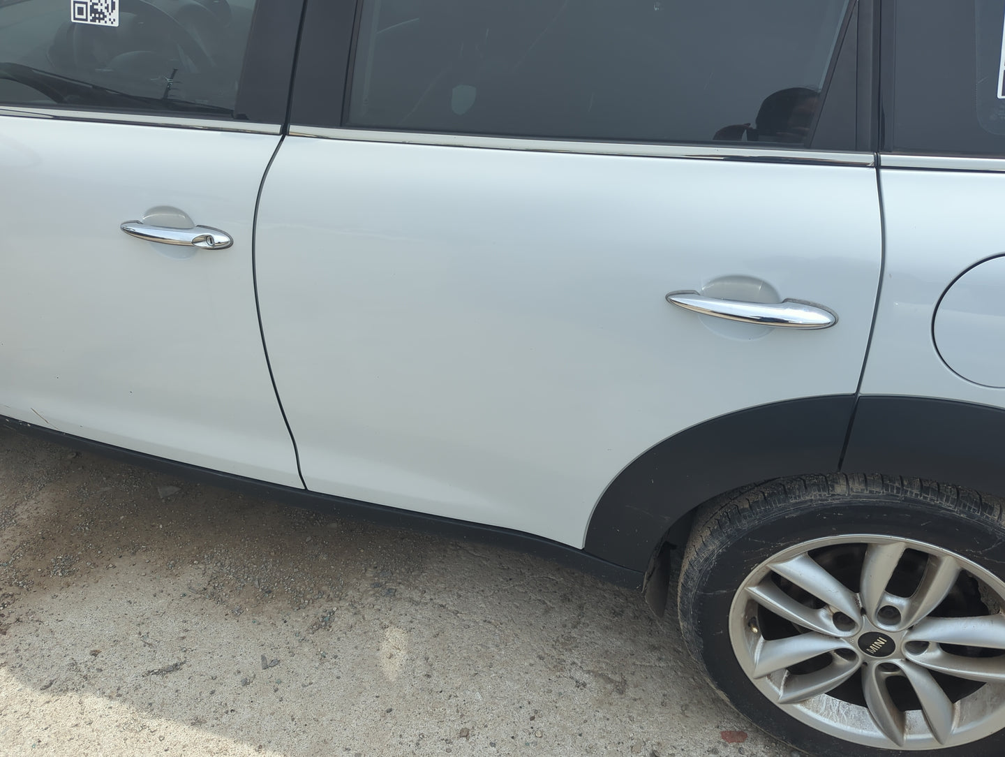 2011-2016 Mini Cooper Countryman Driver Rear Door Oem - Oemusedautoparts1.com