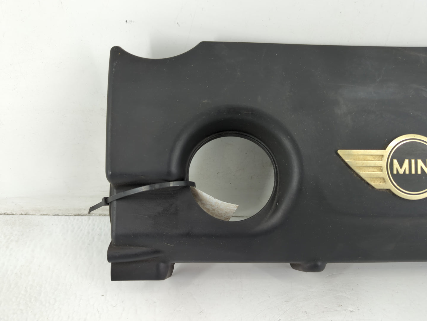 2011 Mini Cooper Countryman Engine Cover - Oemusedautoparts1.com