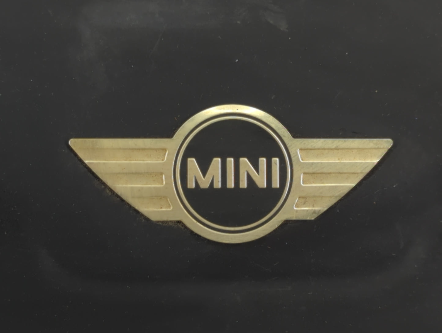 2011 Mini Cooper Countryman Engine Cover - Oemusedautoparts1.com
