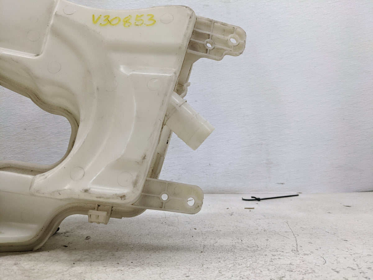 Mini Countryman Windshield Washer Fluid Reservoir Bottle Oem - Oemusedautoparts1.com