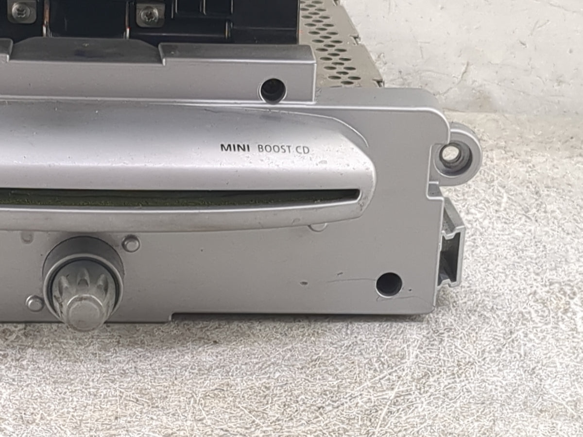 2011 Mini Mini Radio AM FM Cd Player Receiver Replacement P/N:65.12-3452105-03 3452105, 3452051 Fits Fits 2008 2009 2010 OEM