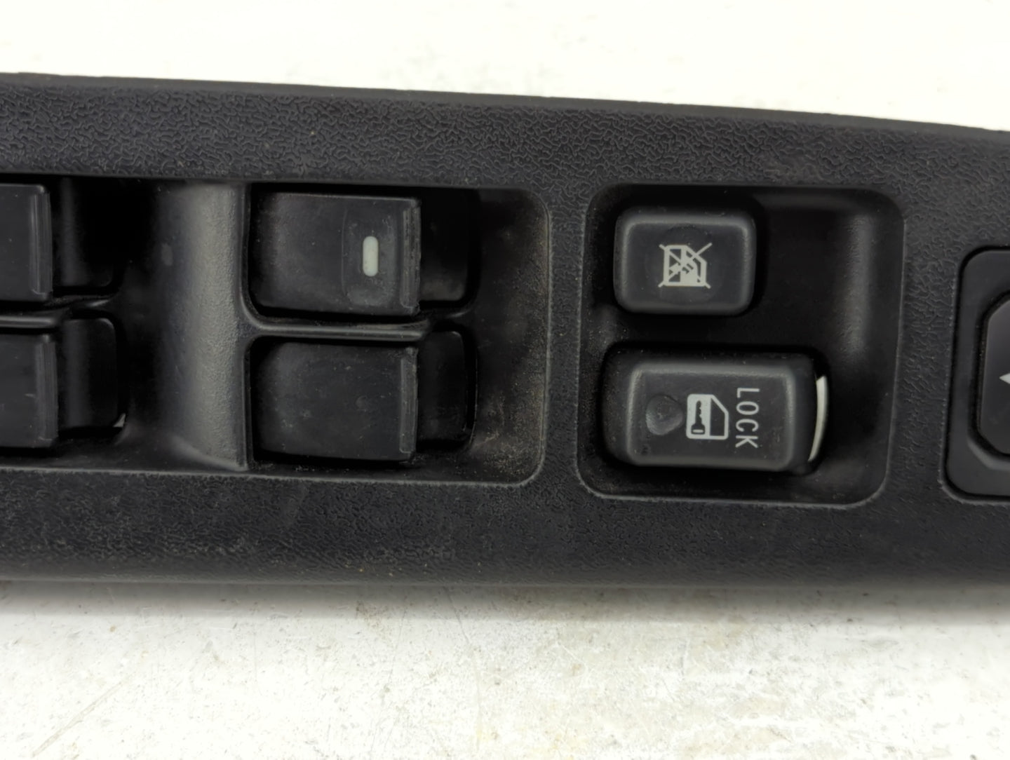 2007-2011 Mitsubishi Endeavor Master Power Window Switch Replacement Driver Side Left P/N:C8D-D337M MR587943 Fits OEM Used A