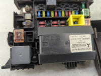 2004-2011 Mitsubishi Endeavor Fusebox Fuse Box Panel Relay Module P/N:MR965944 Fits OEM Used Auto Parts - Oemusedautoparts1.