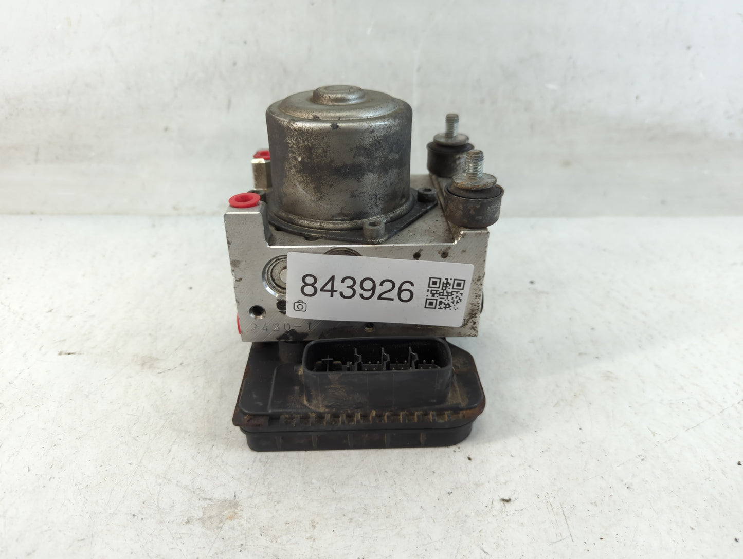 2010-2011 Mitsubishi Endeavor ABS Pump Control Module Replacement P/N:4670A494 Fits Fits 2010 2011 OEM Used Auto Parts - Oem