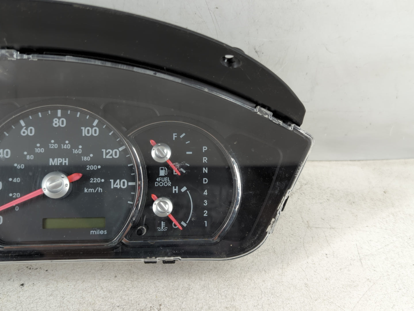 2011 Mitsubishi Endeavor Instrument Cluster Speedometer Gauges P/N:69278-100A 8100A982 Fits OEM Used Auto Parts - Oemusedaut