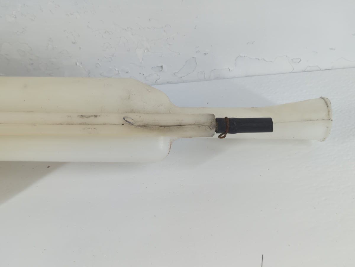 2004 Mitsubishi Endeavor Radiator Coolant Overflow Expansion Tank Bottle - Oemusedautoparts1.com