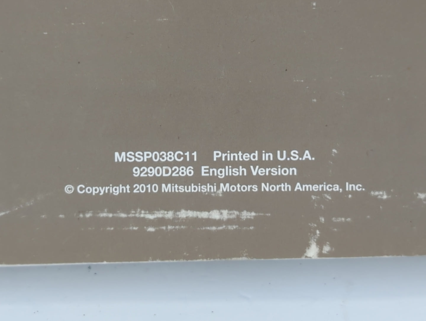 2011 Mitsubishi Endeavor Owners Manual Book Guide OEM Used Auto Parts - Oemusedautoparts1.com
