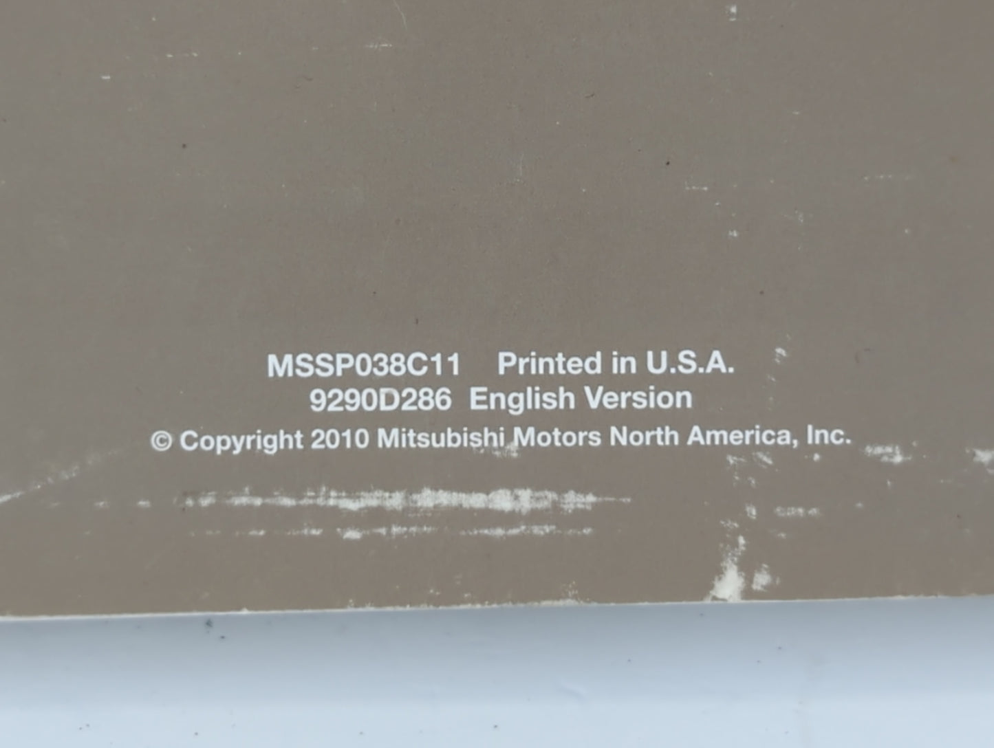 2011 Mitsubishi Endeavor Owners Manual Book Guide OEM Used Auto Parts - Oemusedautoparts1.com