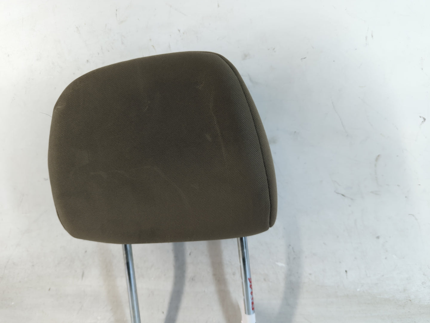2011 Mitsubishi Endeavor Headrest Head Rest Front Driver Passenger Seat Fits OEM Used Auto Parts - Oemusedautoparts1.com