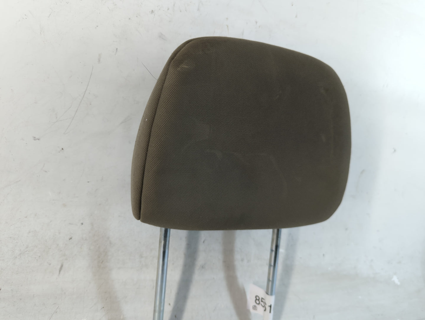 2011 Mitsubishi Endeavor Headrest Head Rest Front Driver Passenger Seat Fits OEM Used Auto Parts - Oemusedautoparts1.com