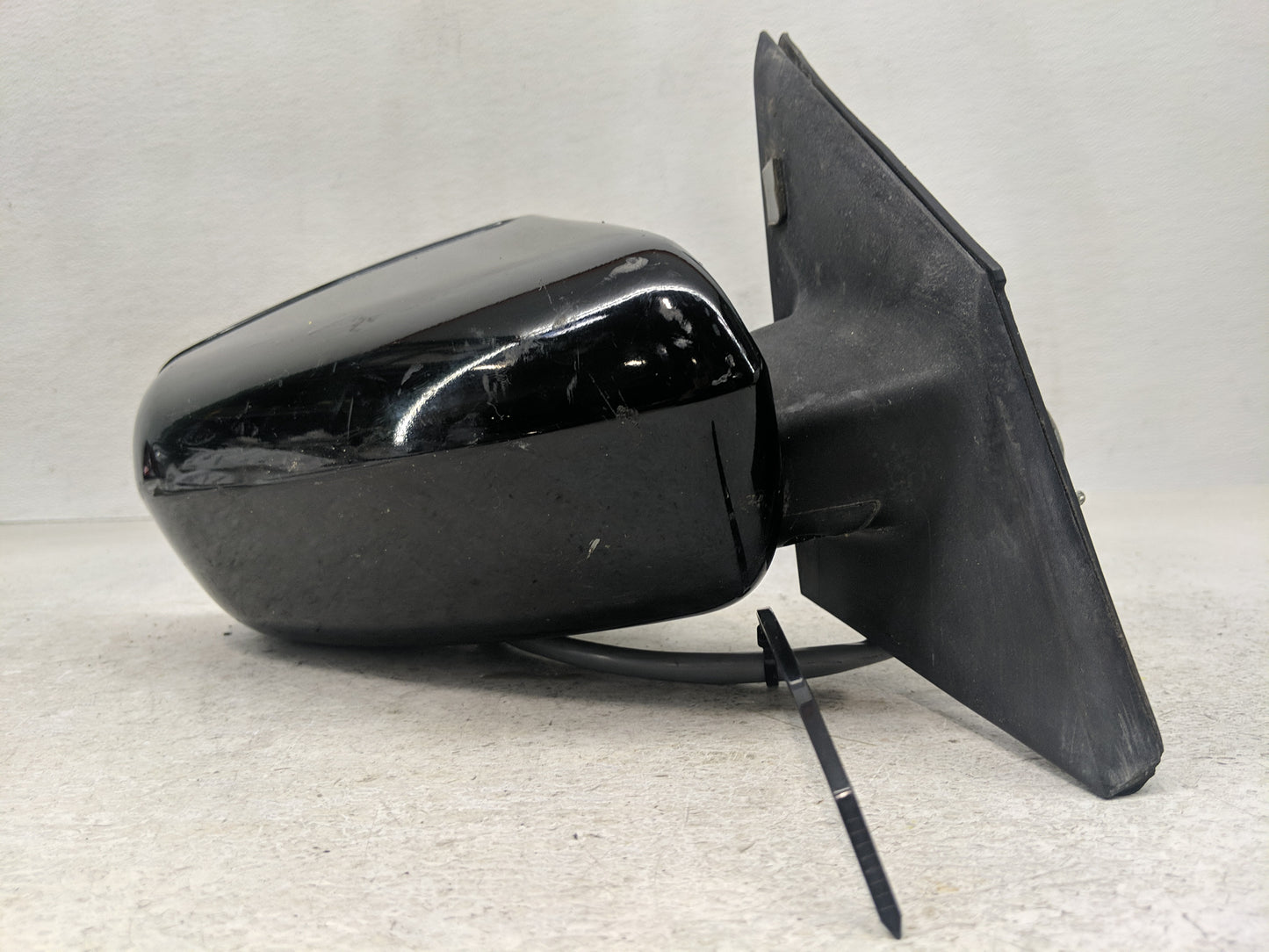 2004-2012 Mitsubishi Galant Passenger Side View Mirror - Right Door Mirror OEM Used - Oemusedautoparts1.com