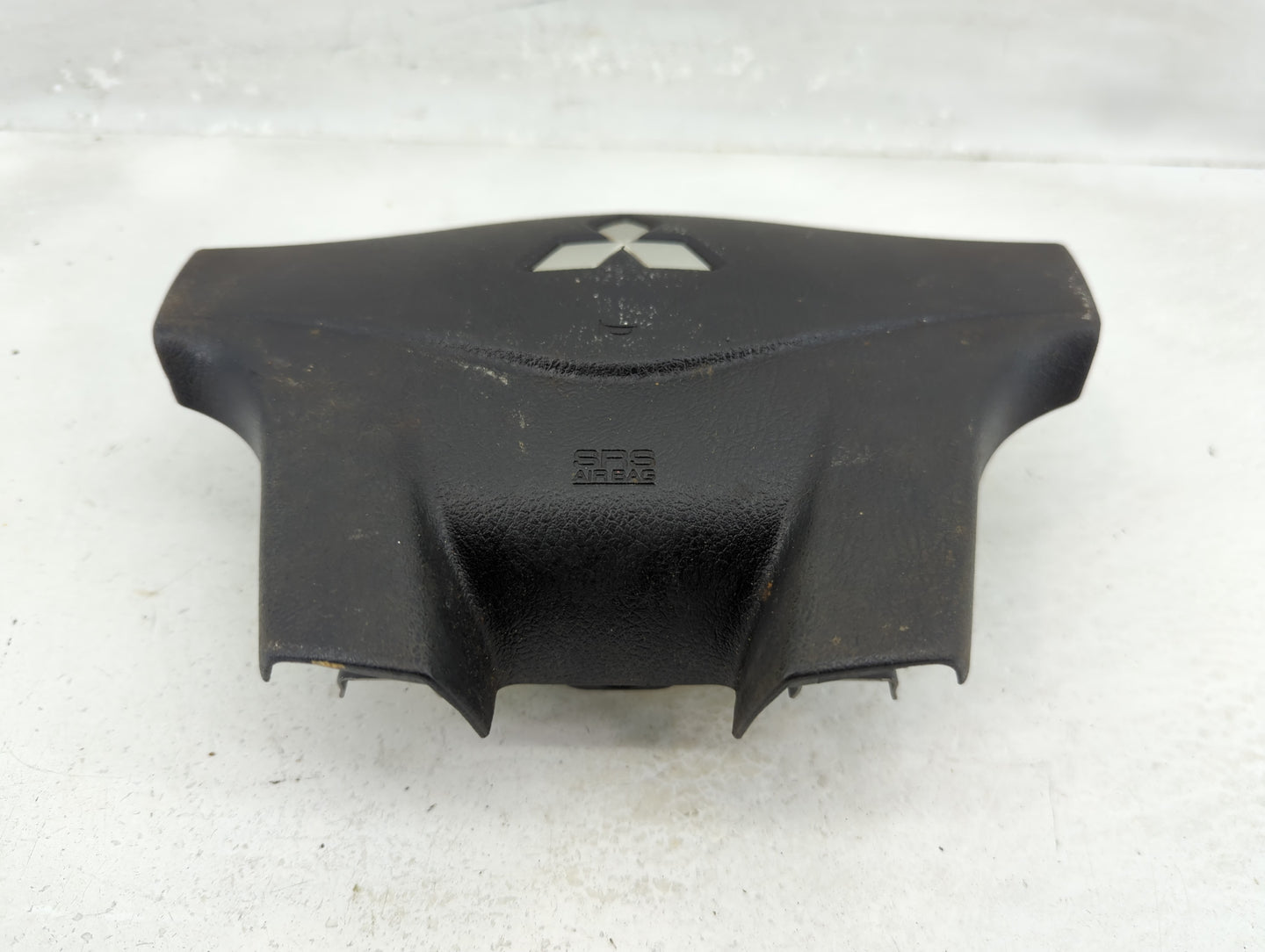 2011 Mitsubishi Galant Air Bag Driver Left Steering Wheel Mounted P/N:MR590289 Fits OEM Used Auto Parts - Oemusedautoparts1.