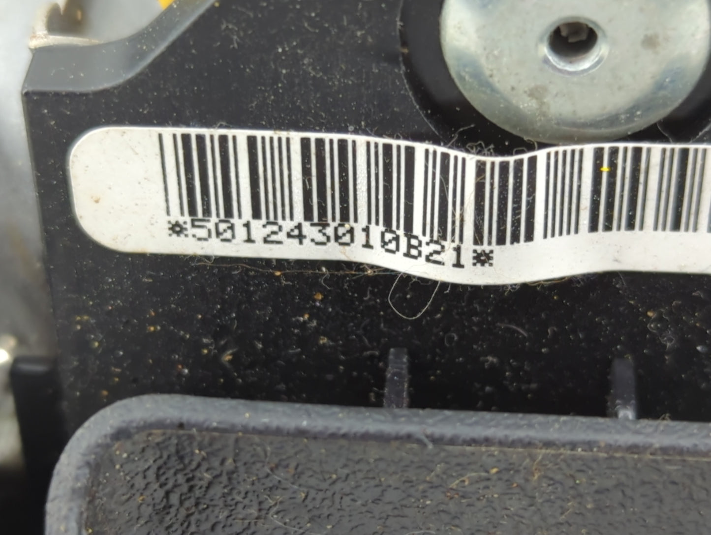 2011 Mitsubishi Galant Air Bag Driver Left Steering Wheel Mounted P/N:MR590289 Fits OEM Used Auto Parts - Oemusedautoparts1.