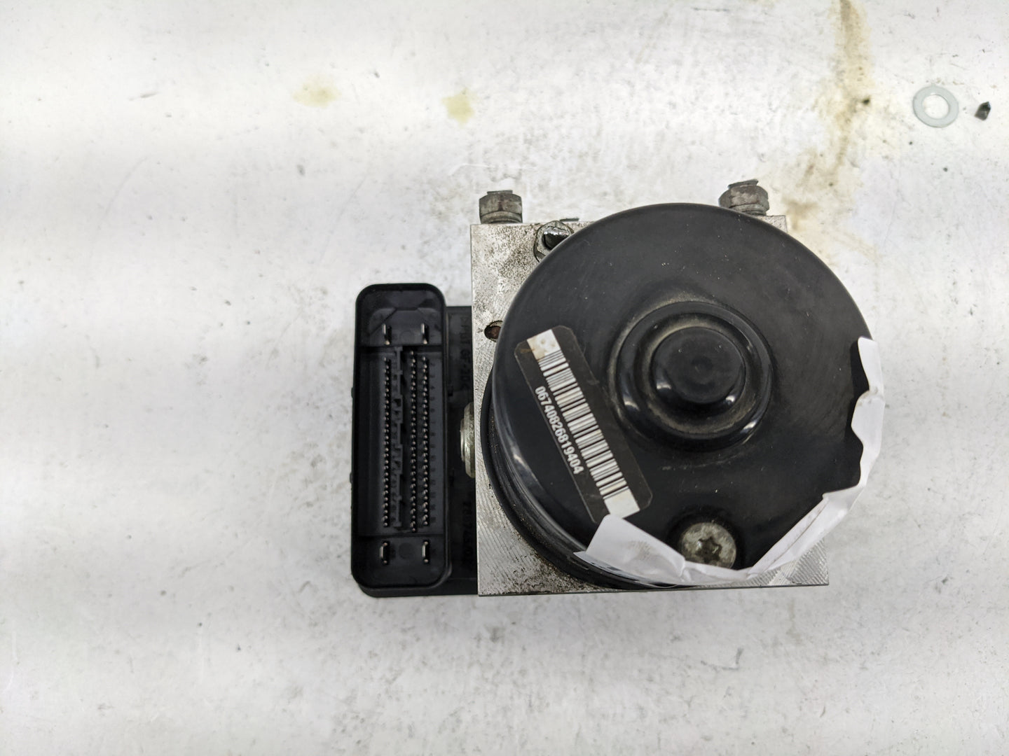 2010-2012 Mitsubishi Galant ABS Pump Control Module Replacement P/N:4670A492 06.2109-5710.3 Fits Fits 2010 2011 2012 OEM Use