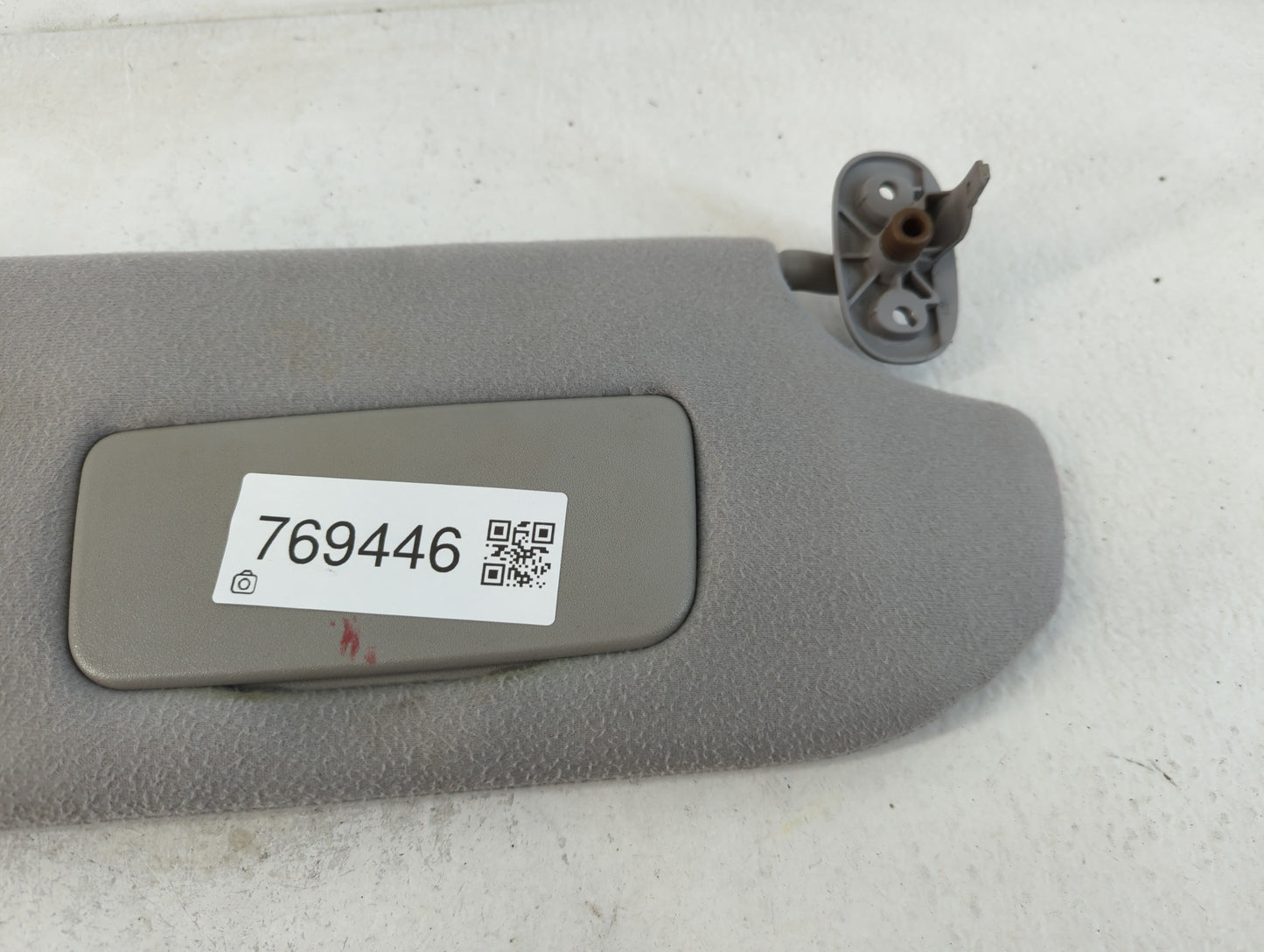 2010-2012 Mitsubishi Galant Sun Visor Shade Replacement Passenger Right Mirror Fits Fits 2010 2011 2012 OEM Used Auto Parts 