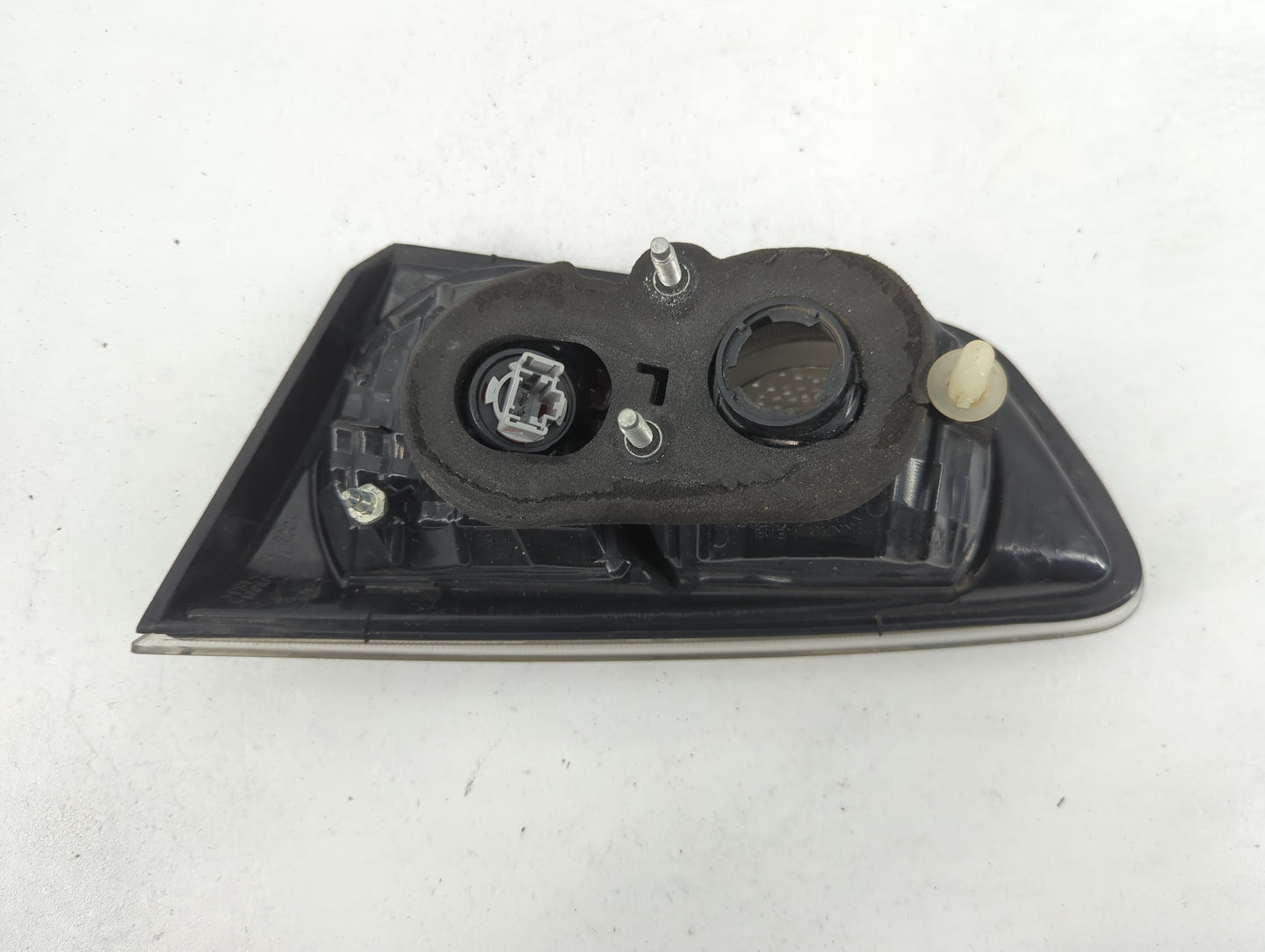 2009-2017 Mitsubishi Lancer Driver Left Side Deck Lid Mounted Tail Light - Oemusedautoparts1.com