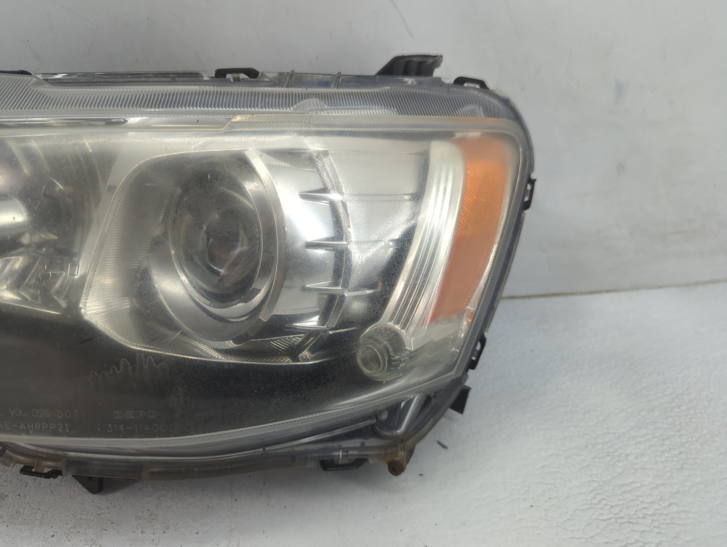 2009-2017 Mitsubishi Lancer Driver Left Oem Head Light Headlight Lamp - Oemusedautoparts1.com
