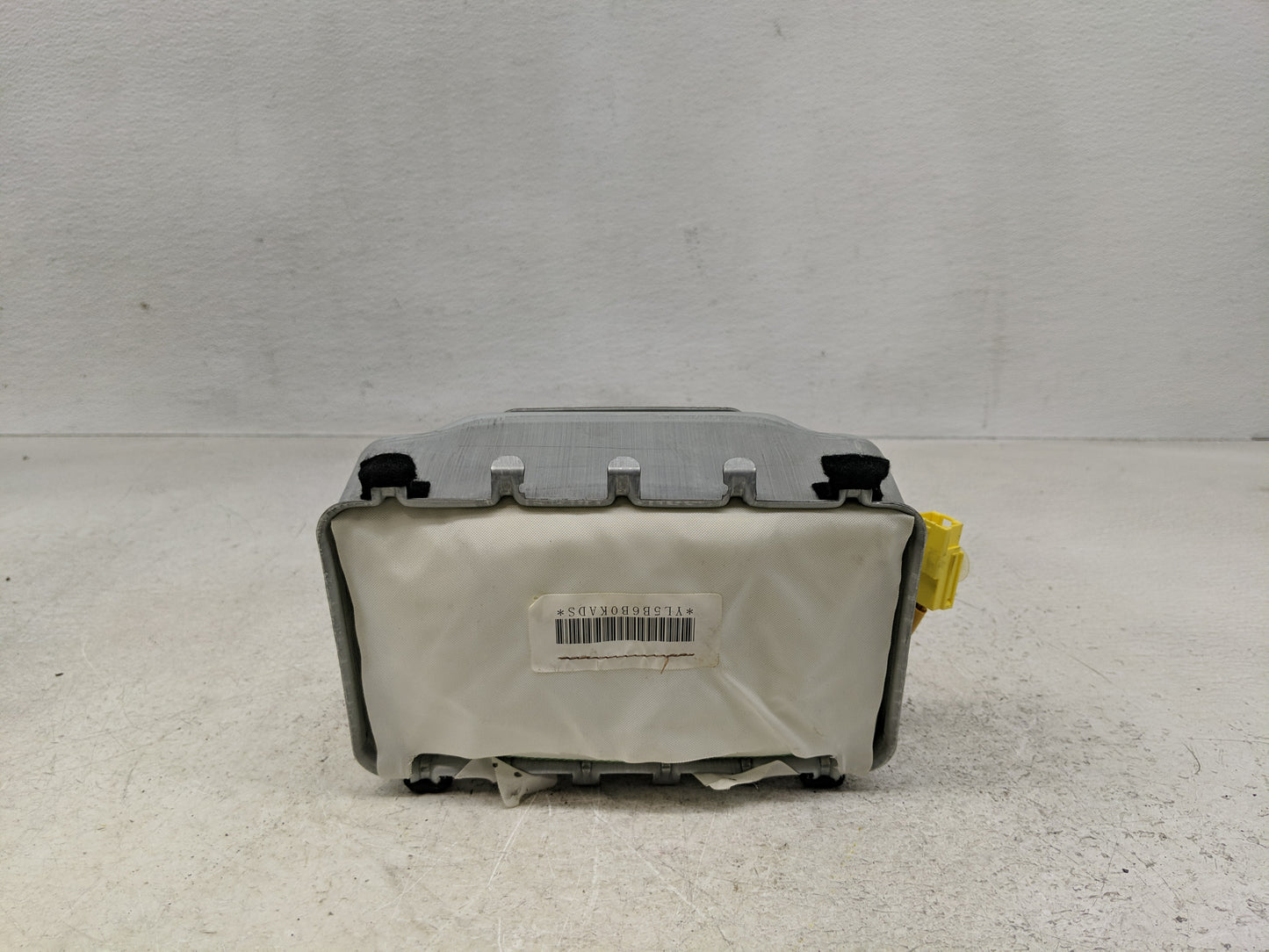 2011 Mitsubishi Outlander Air Bag Passenger Right Dashboard OEM Fits OEM Used Auto Parts - Oemusedautoparts1.com
