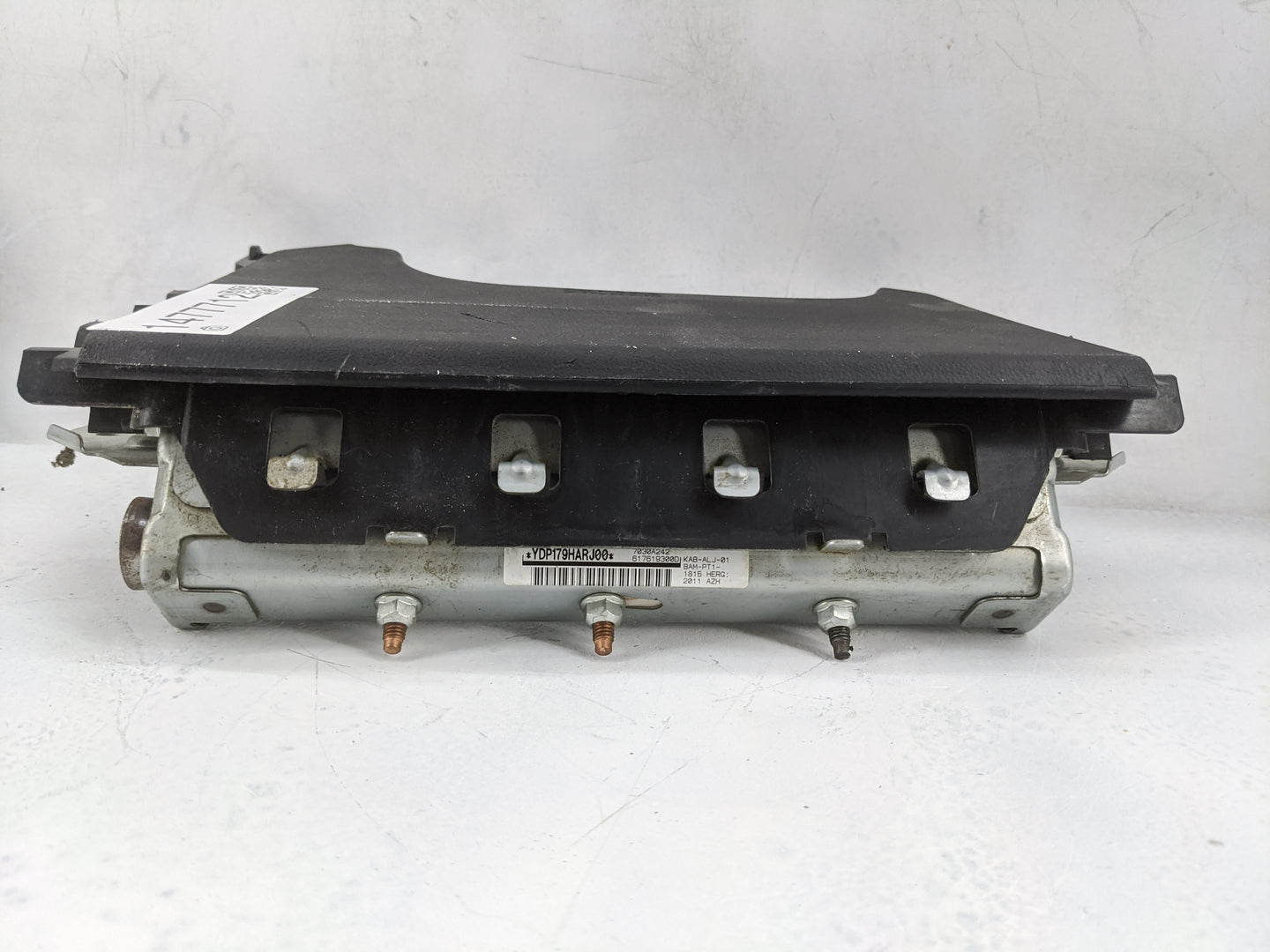 2007-2013 Mitsubishi Outlander Air Bag Driver Left Knee Oem - Oemusedautoparts1.com