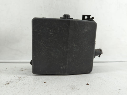 2010-2013 Mitsubishi Outlander Fusebox Fuse Box Panel Relay Module P/N:PR061-02000 Fits Fits 2010 2011 2012 2013 OEM Used Au