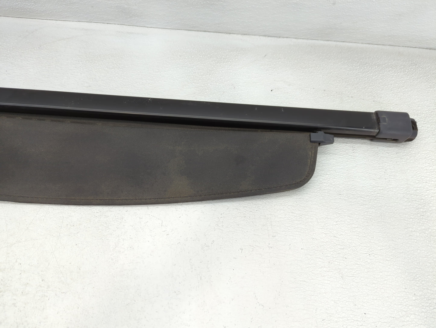 2011 Mitsubishi Outlander Rear Cargo Cover Storage Retractable Shade - Oemusedautoparts1.com