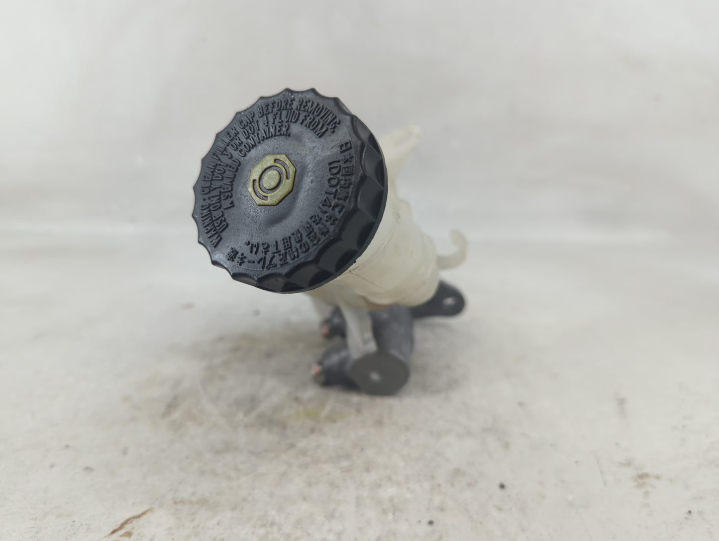 2011-2017 Mitsubishi Outlander Sport Brake Master Cylinder - Oemusedautoparts1.com